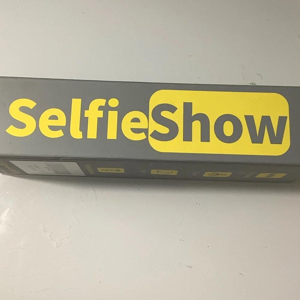SelfieShow Yellow and Gray Selfie Stick Tripod mini portable